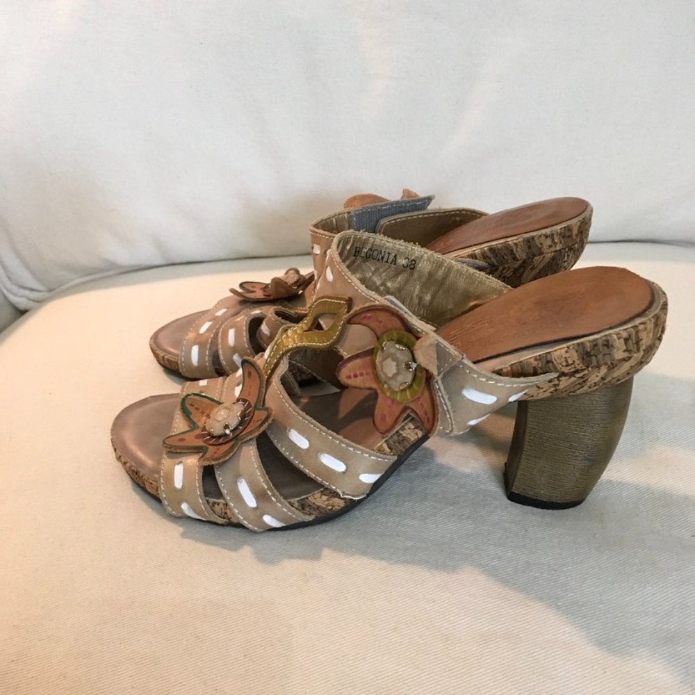 L' Artiste Begonia Slide Leather Sandal